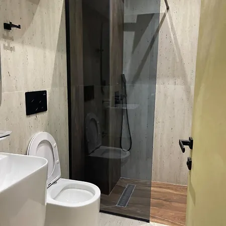 Jt - Yellow * Tirana