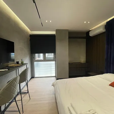 Jt - Yellow Apartment Tirana